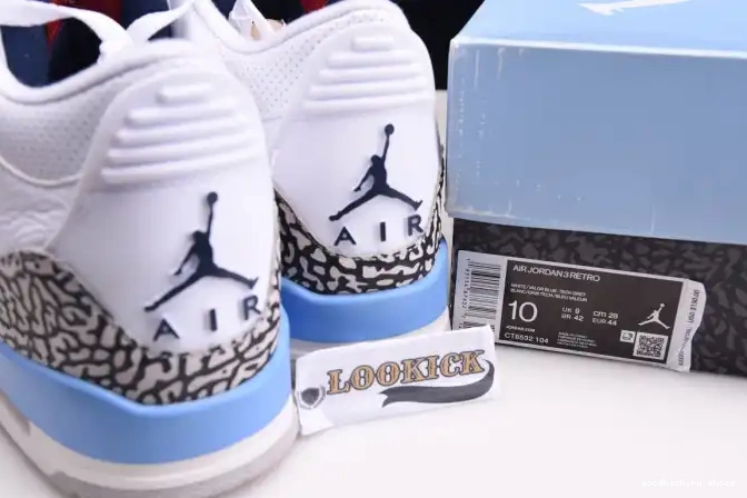 Air Jordan UNC CT8532-104 3 0606